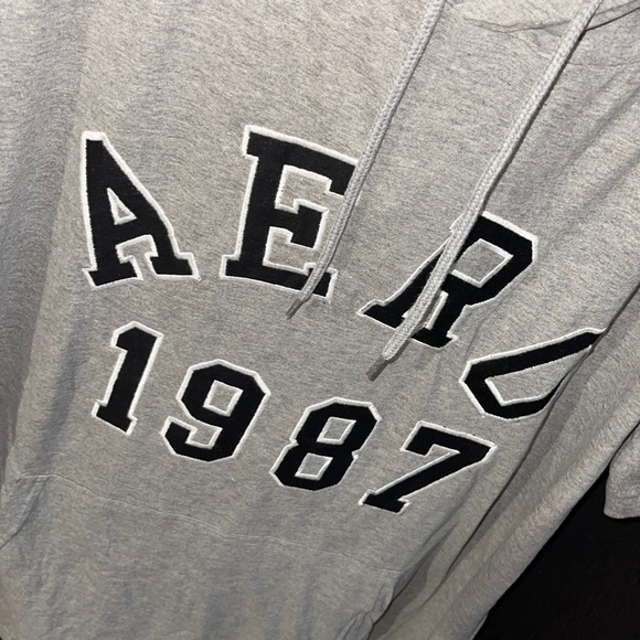 Men’s Aeropostale Tee-shirt With Hood - Picture 2 of 6